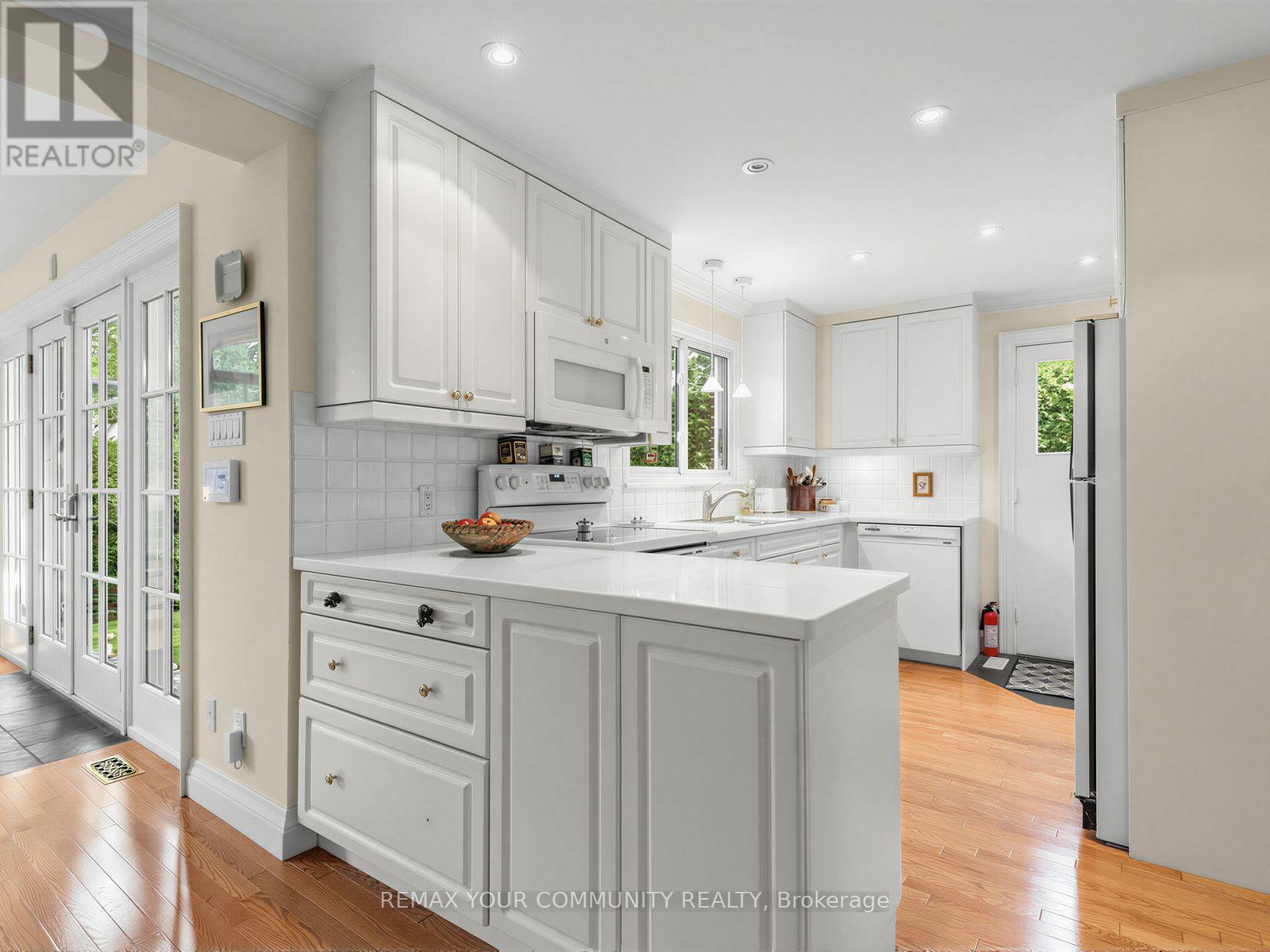 14 Apple Orchard Path Property Photo 12