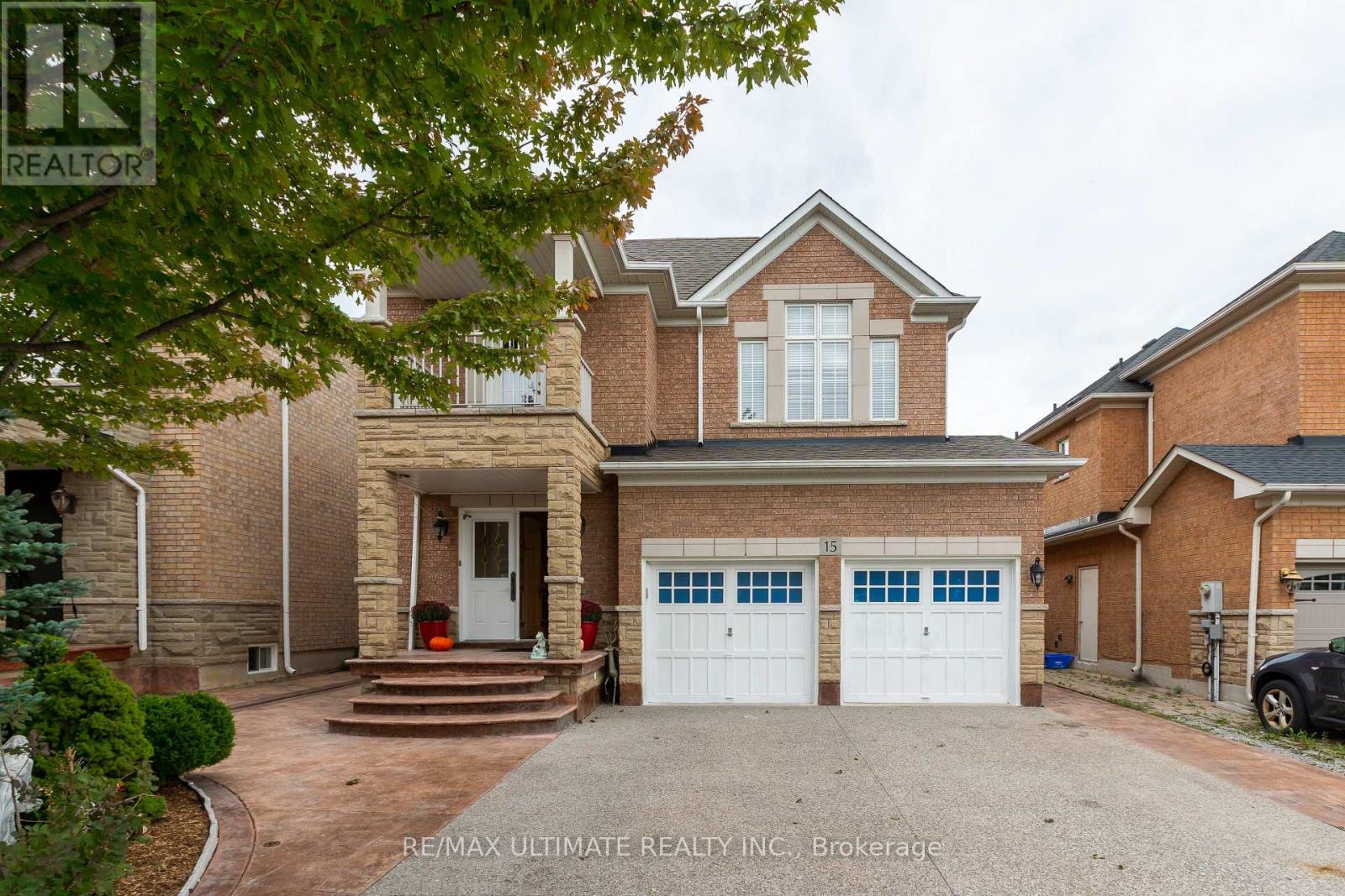 15 Ozner Crescent Property Photo 1