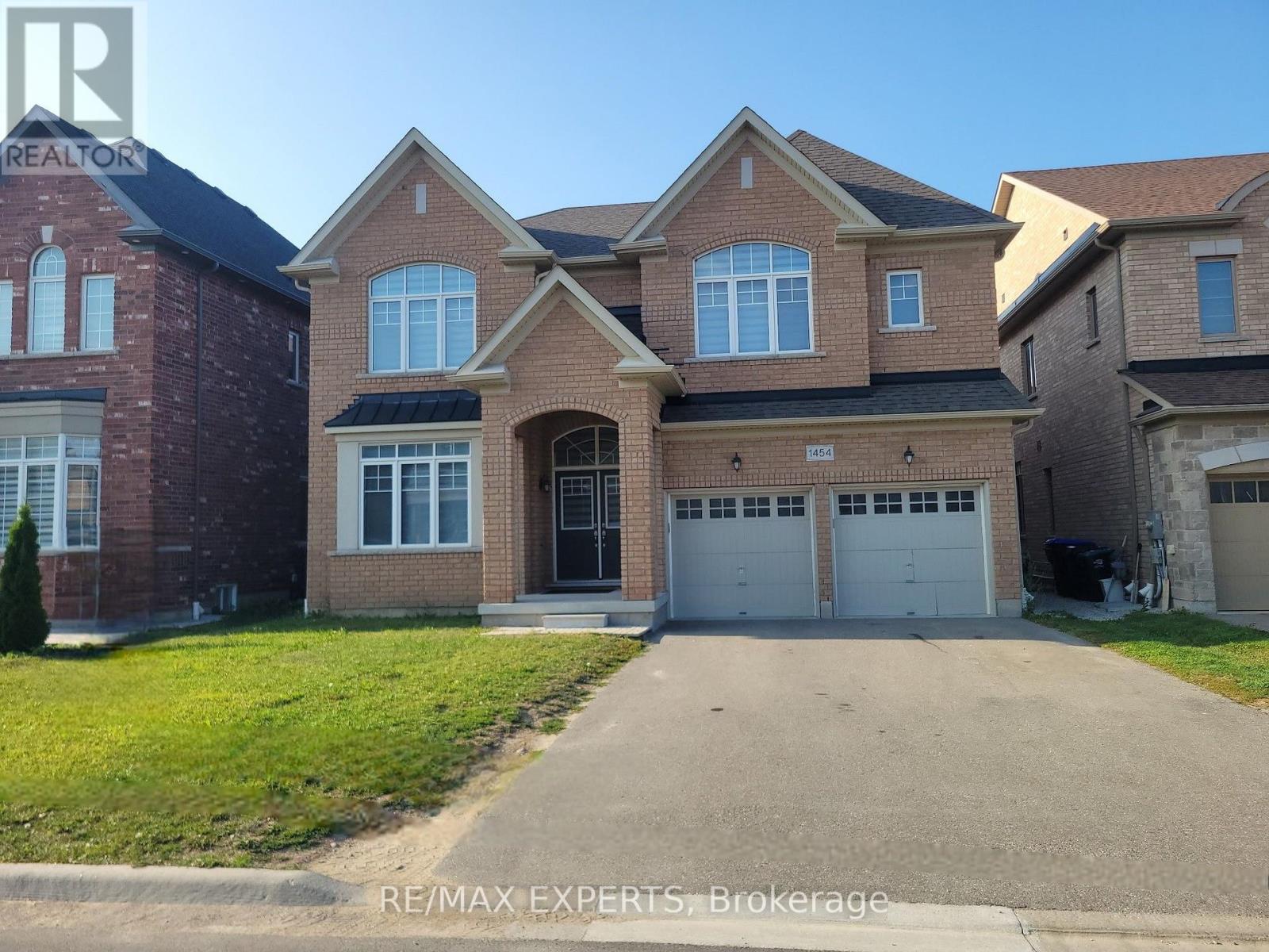 1454 Tomkins Road Property Photo 2