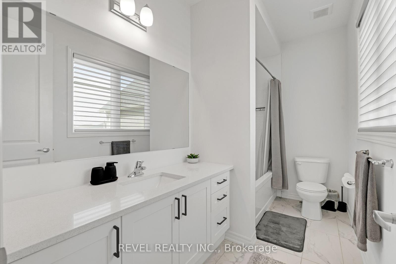 77 Marigold Boulevard Property Photo 35
