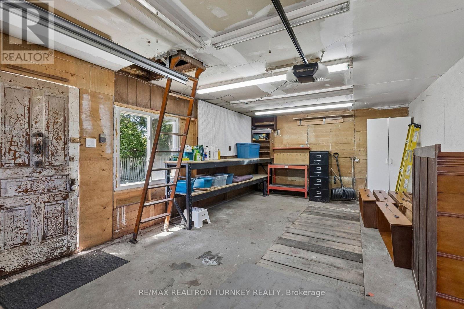 72 Vincent Street Property Photo 37