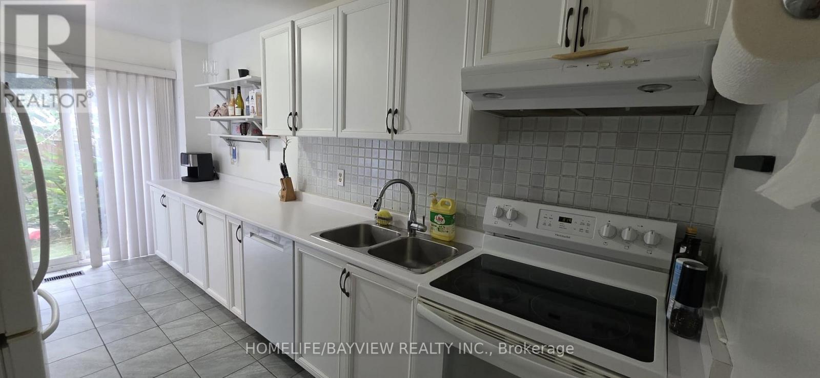 168 Observatory Lane Property Photo 12