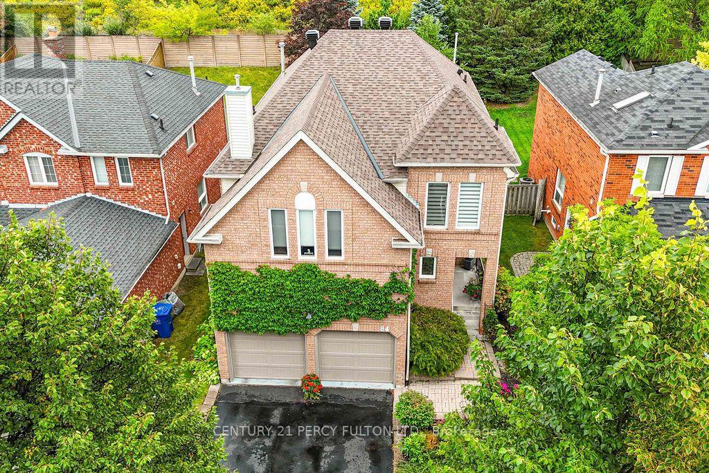 84 LORAVIEW LANE Property Photo 1