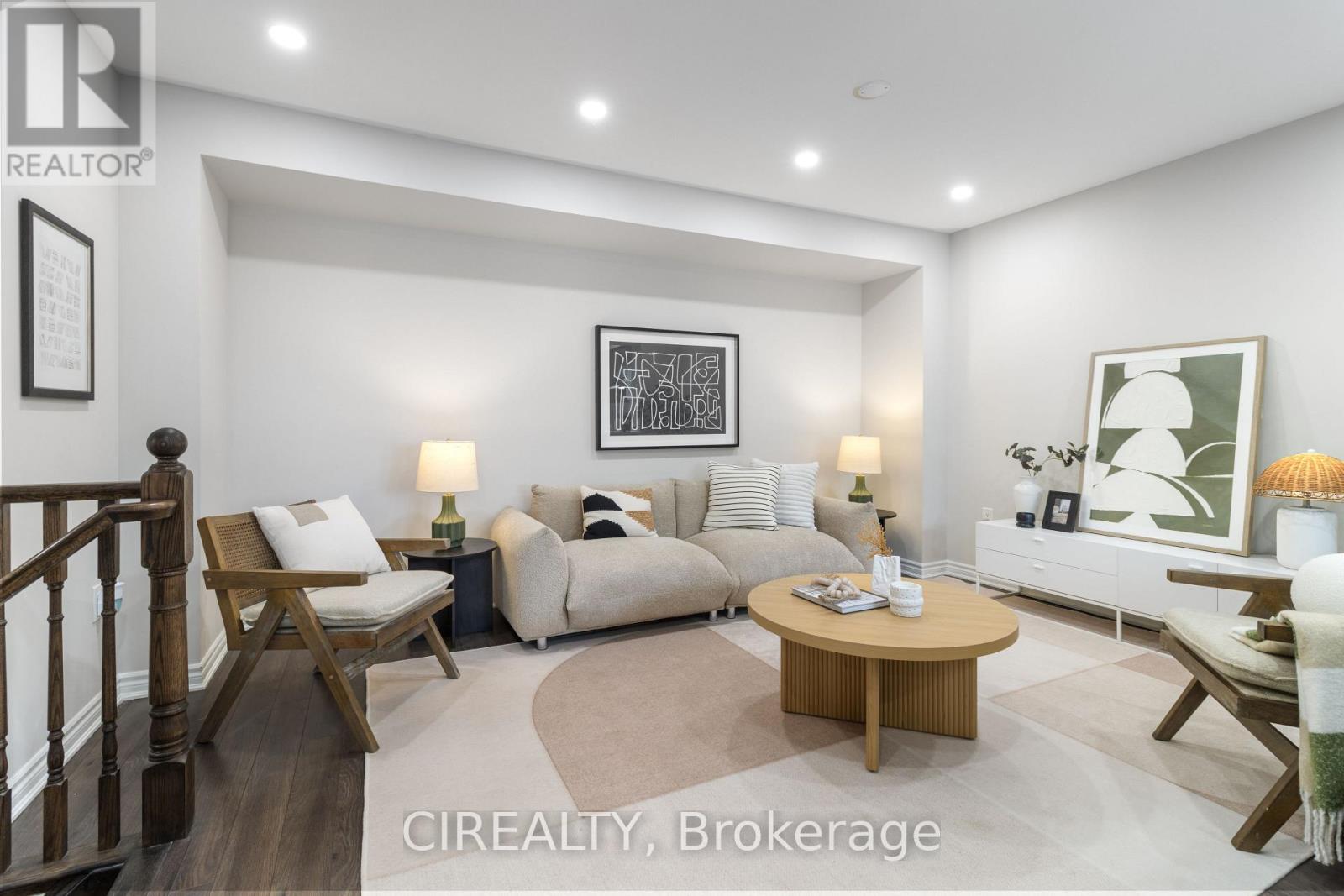 48 Casely Avenue Property Photo 4