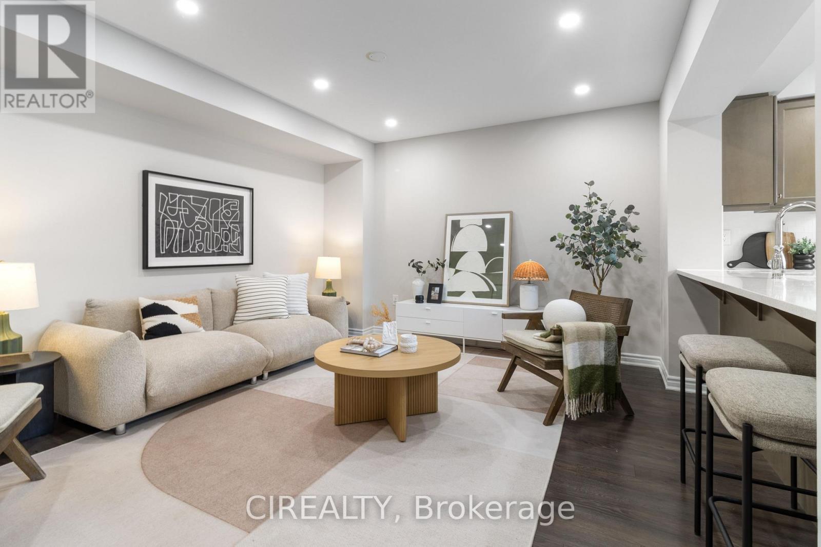 48 Casely Avenue Property Photo 5