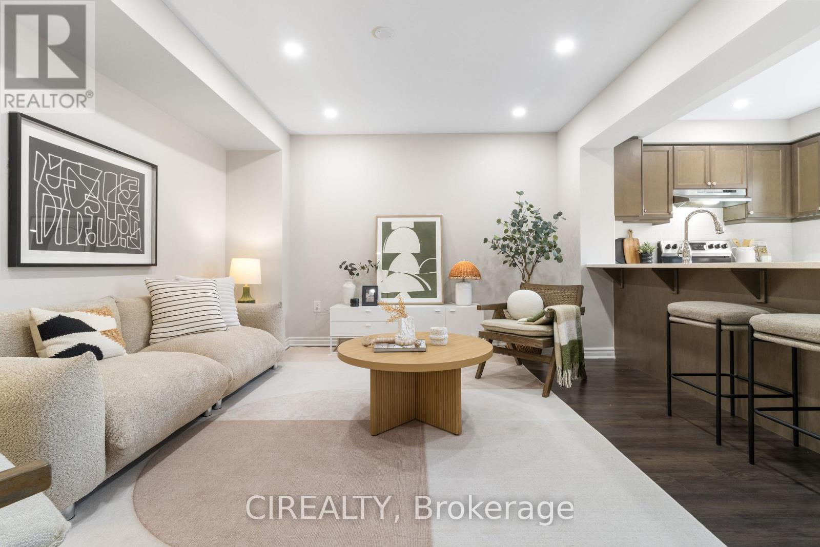 48 Casely Avenue Property Photo 6