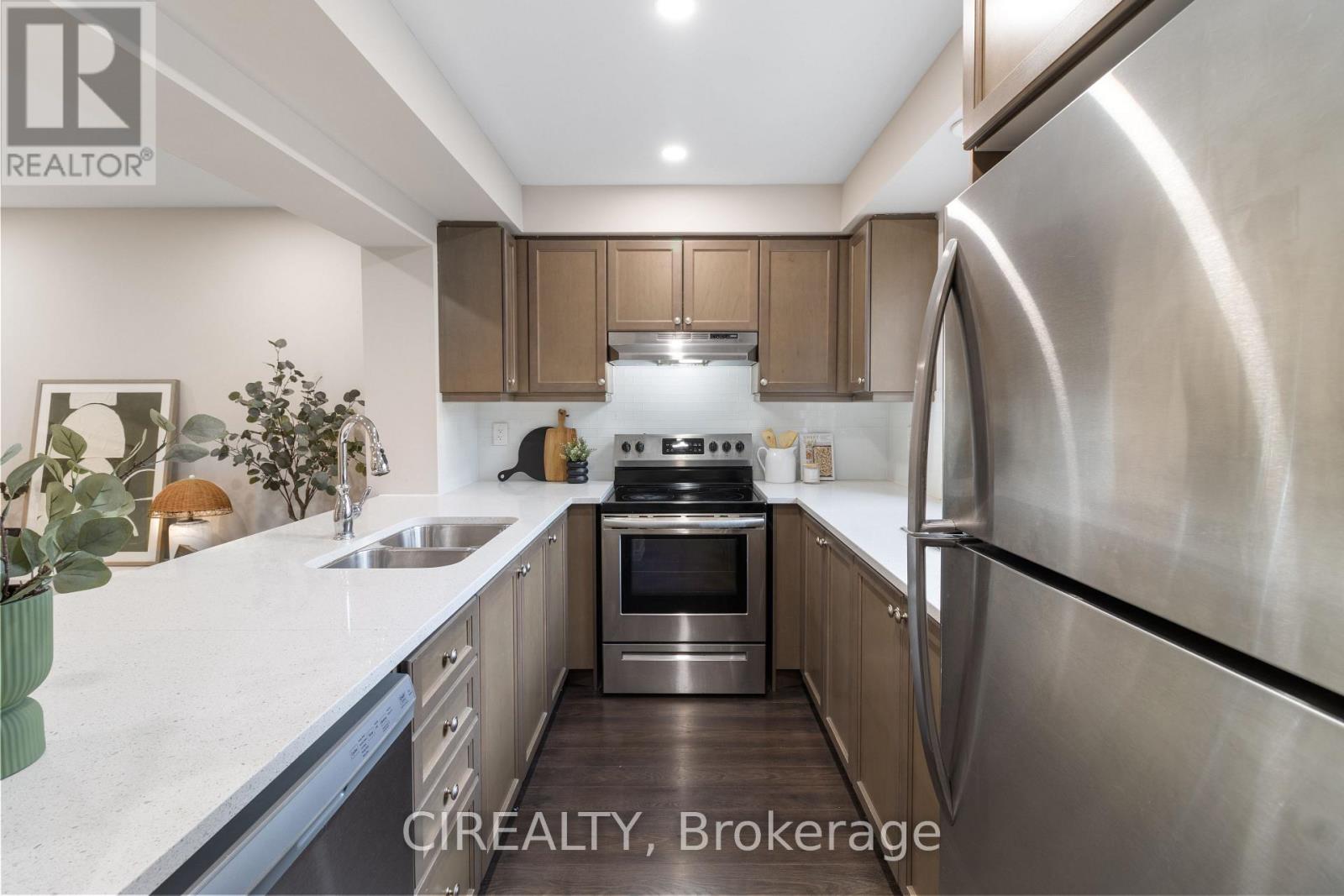 48 Casely Avenue Property Photo 10
