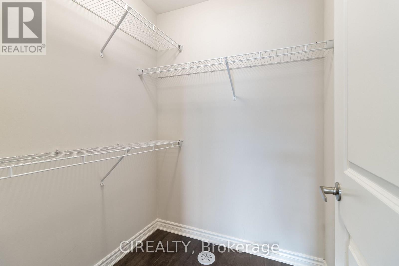 48 Casely Avenue Property Photo 24