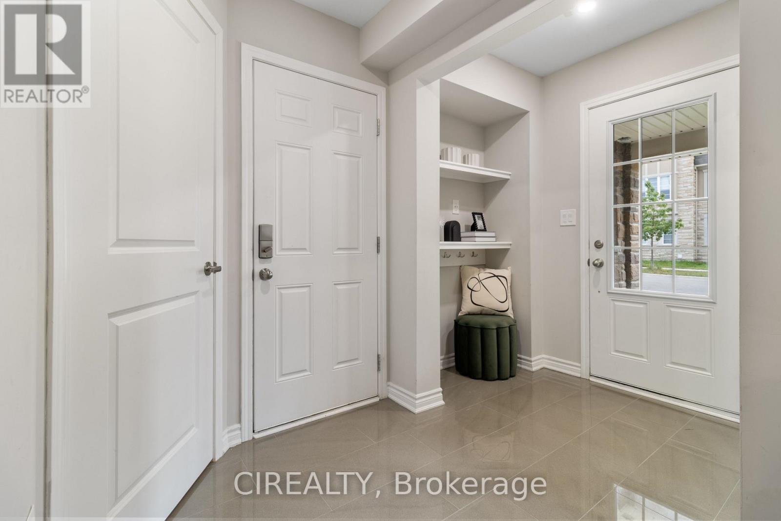 48 Casely Avenue Property Photo 32