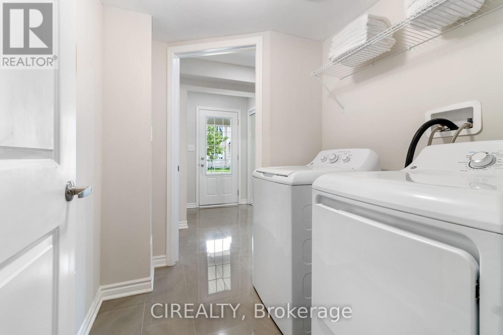 48 Casely Avenue Property Photo 33