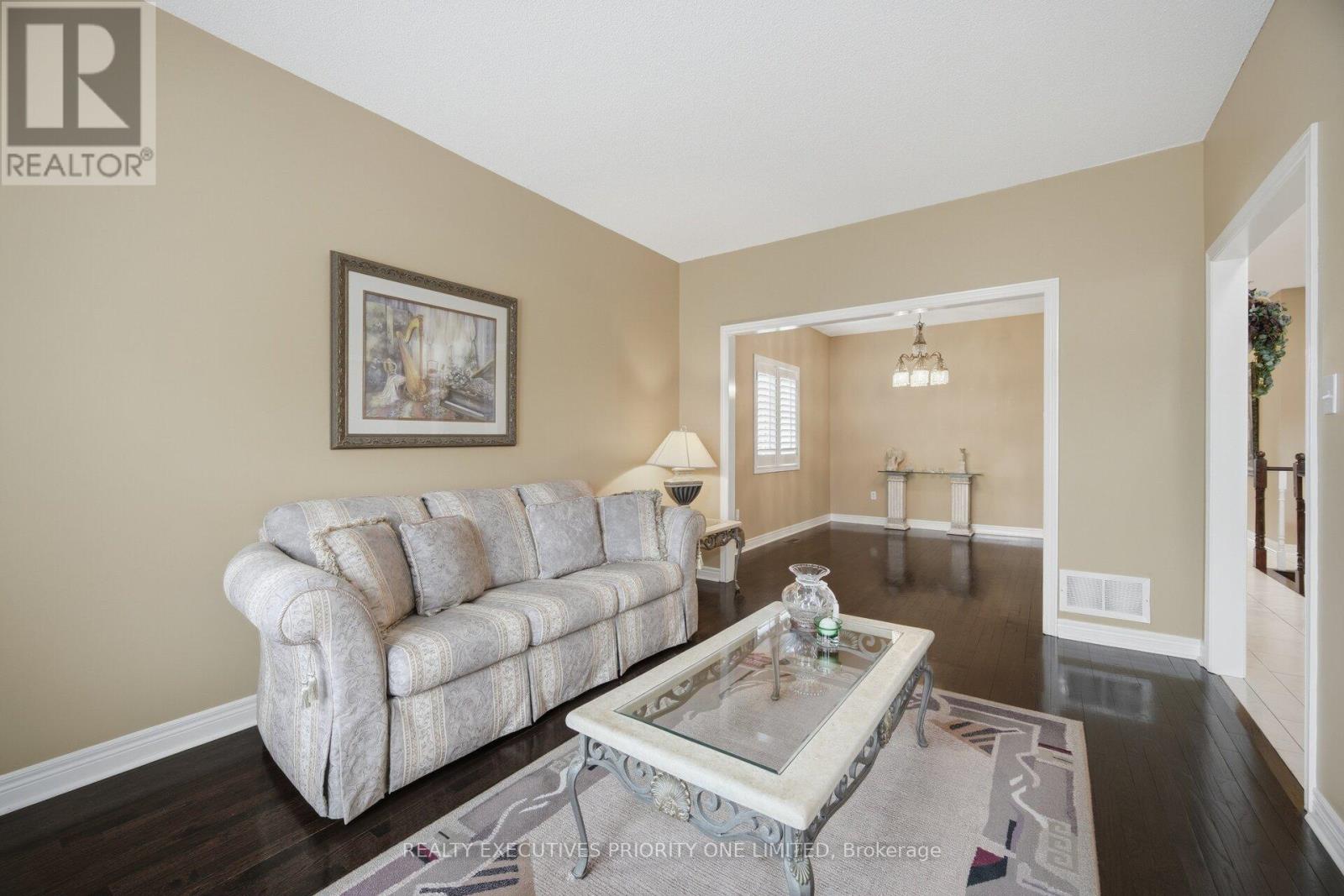 222 Caproni Drive Property Photo 9