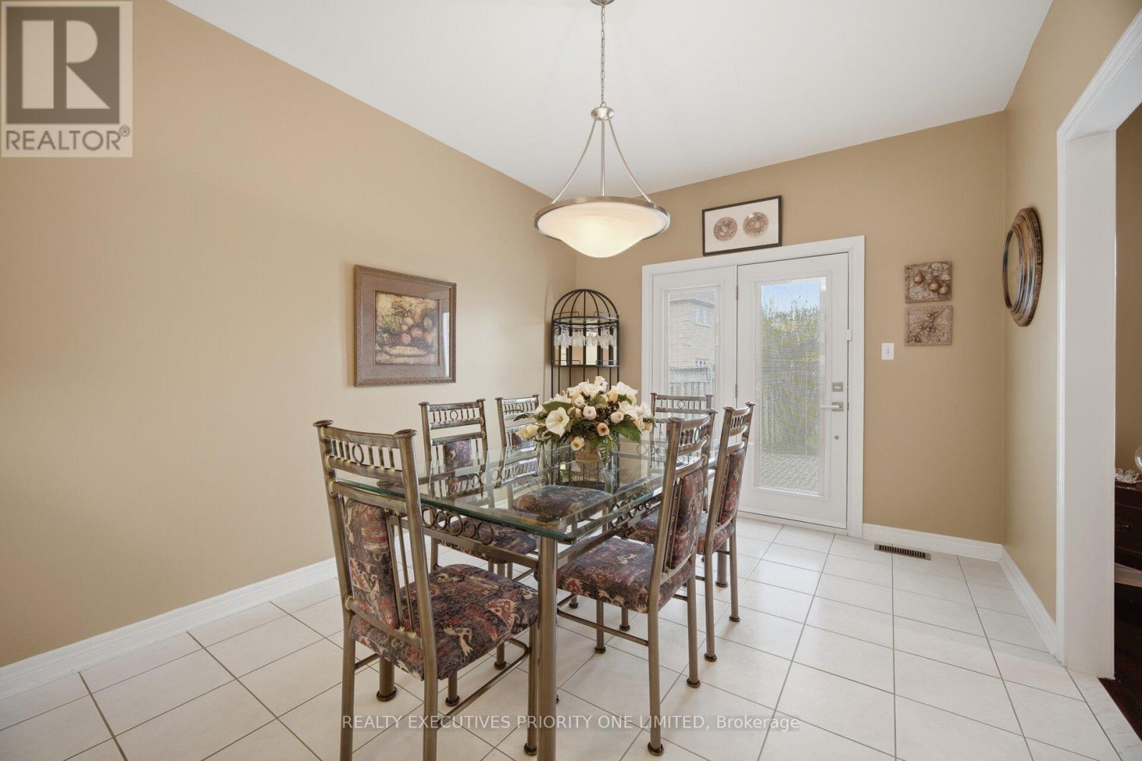222 Caproni Drive Property Photo 15