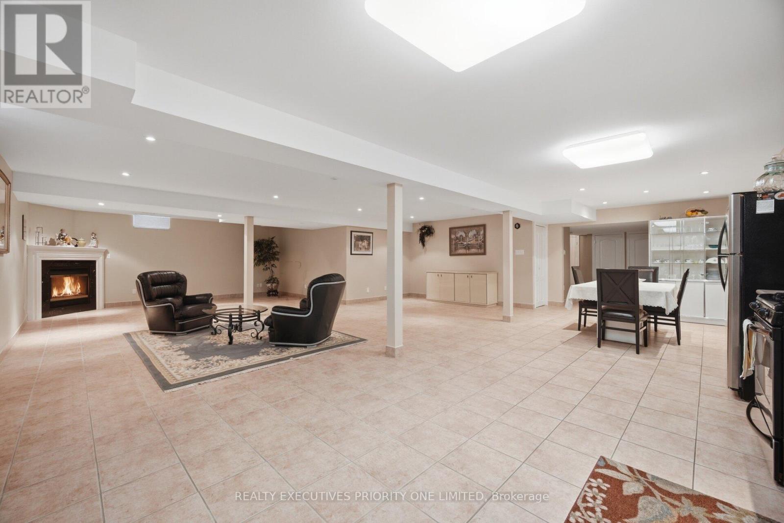 222 Caproni Drive Property Photo 35