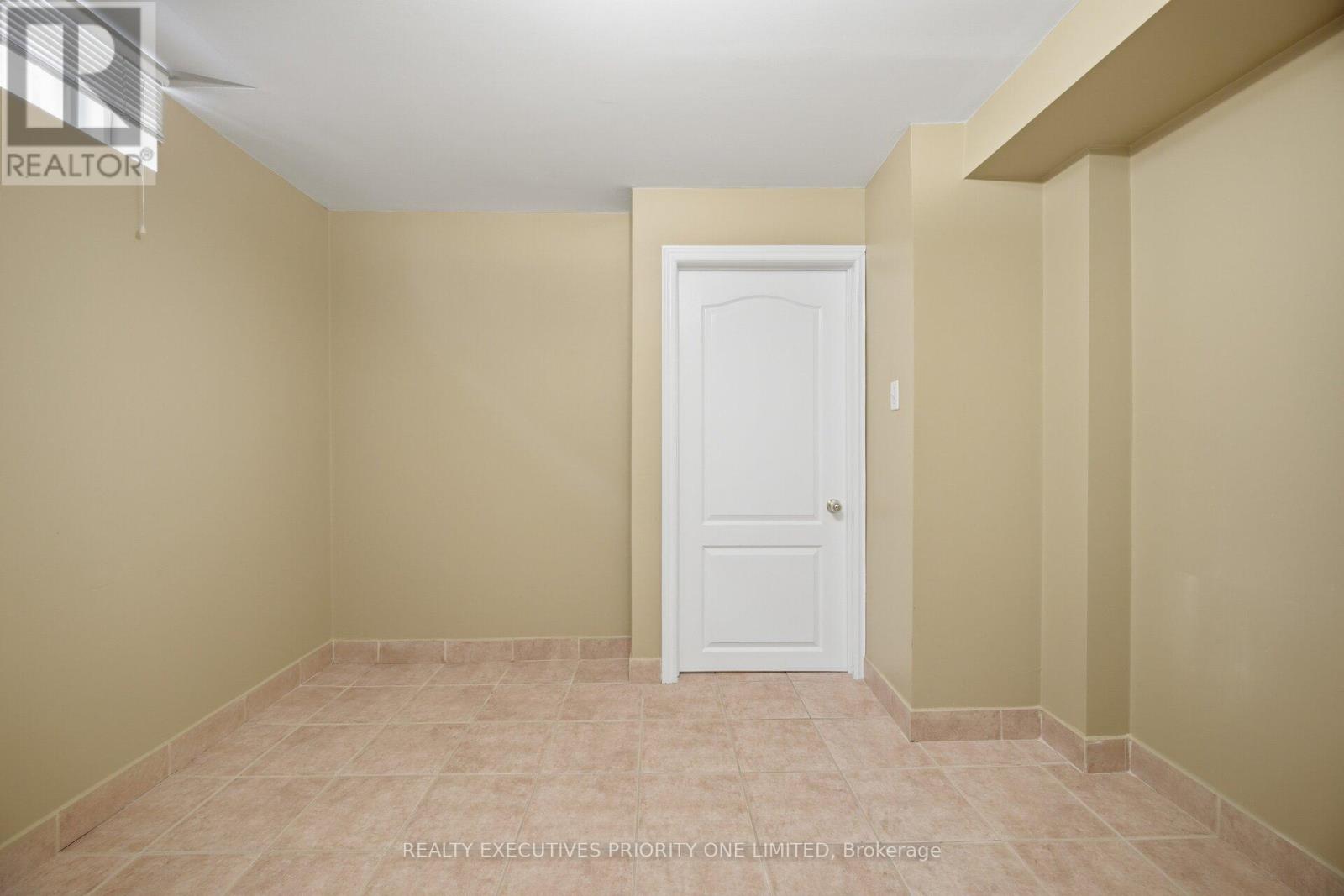 222 Caproni Drive Property Photo 39