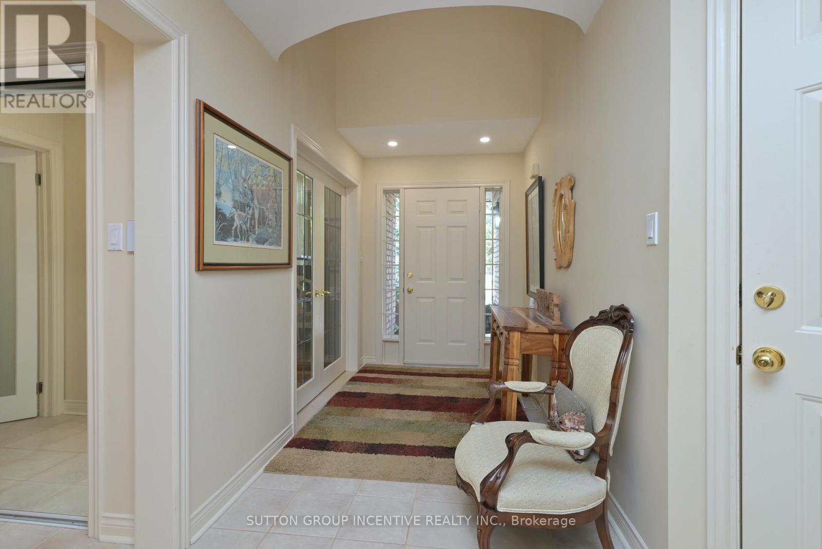 53 Sunset Boulevard Property Photo 3