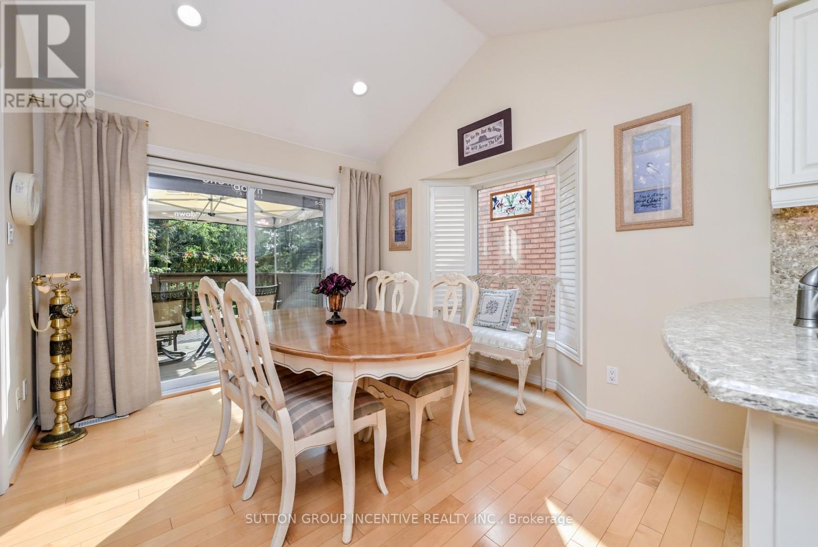 53 Sunset Boulevard Property Photo 9