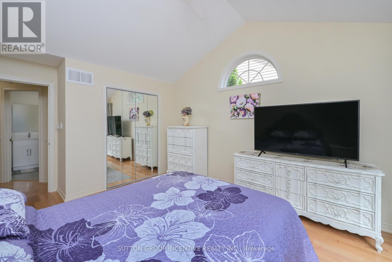 53 Sunset Boulevard Property Photo 14