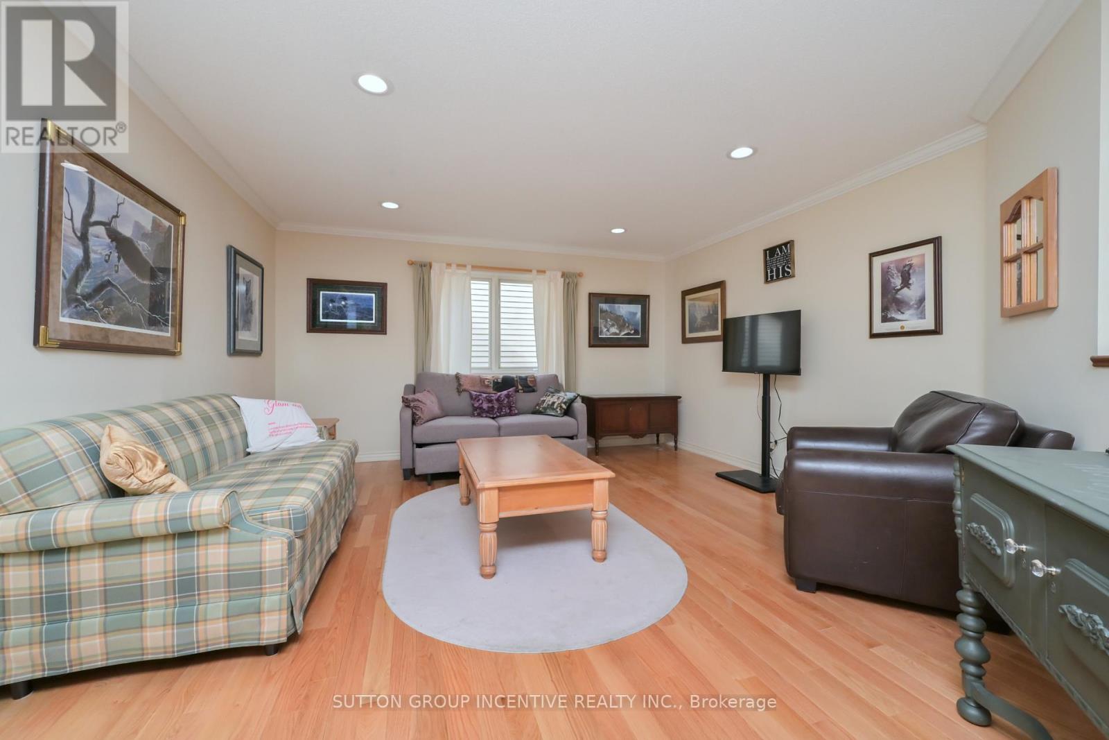 53 Sunset Boulevard Property Photo 19