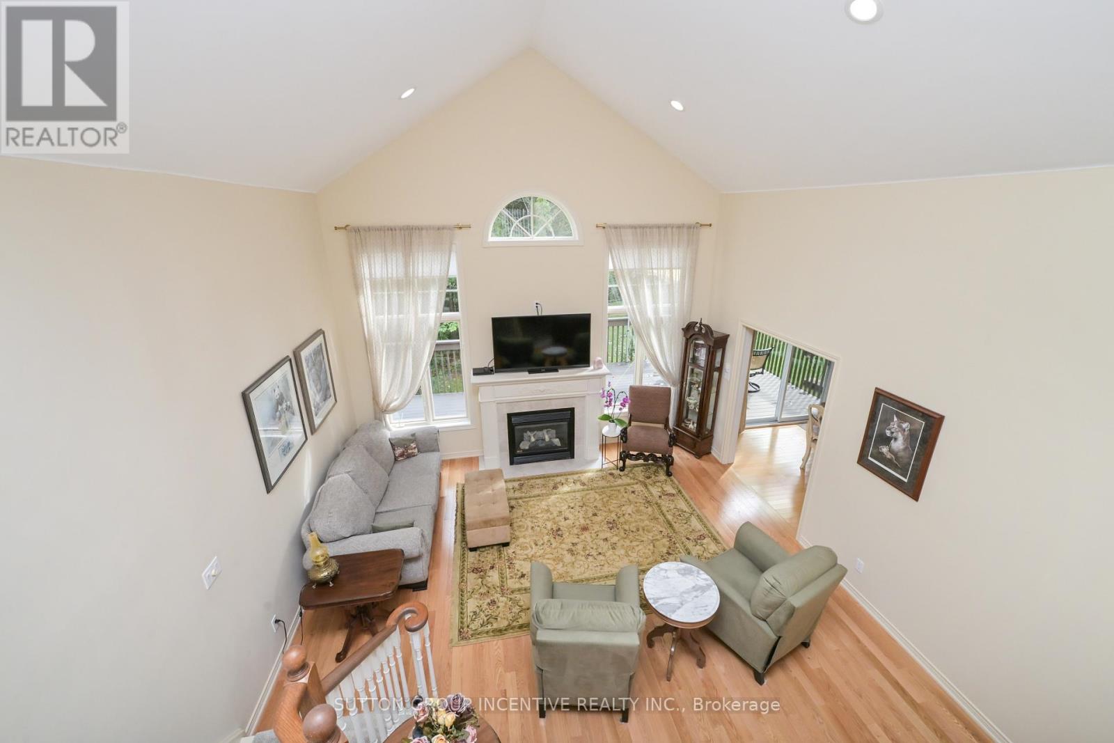 53 Sunset Boulevard Property Photo 21