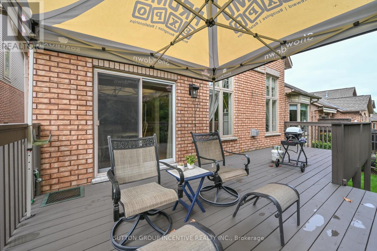 53 Sunset Boulevard Property Photo 29
