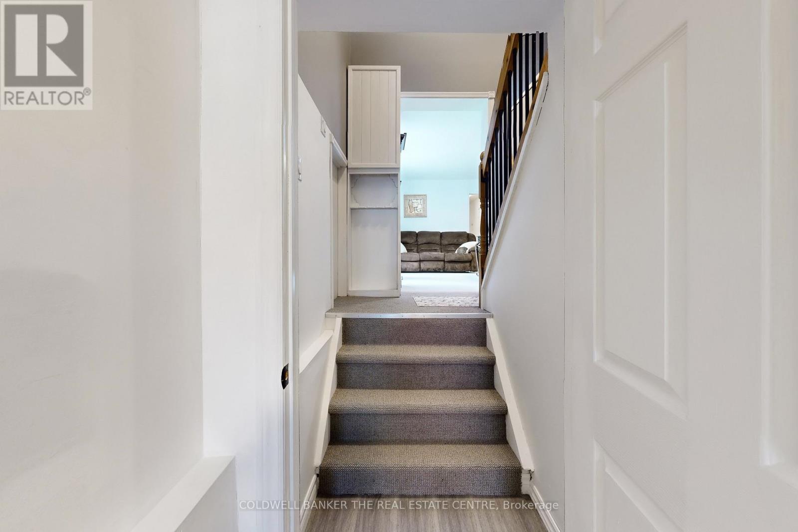 8352 Main Lisle Street Property Photo 29