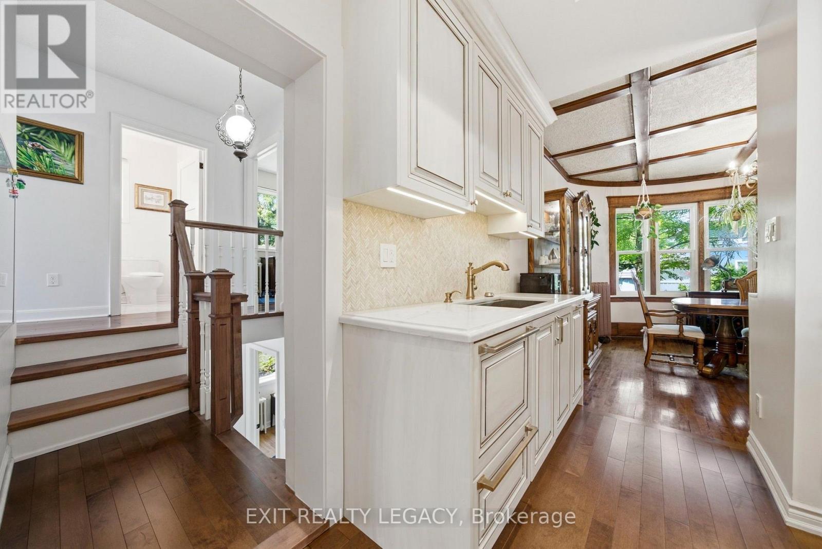 126 Temperance Street Property Photo 16