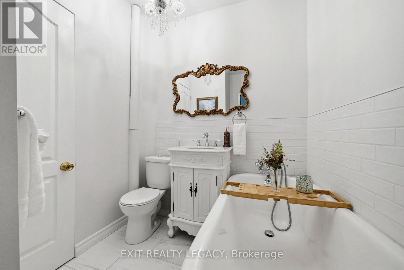 126 Temperance Street Property Photo 17