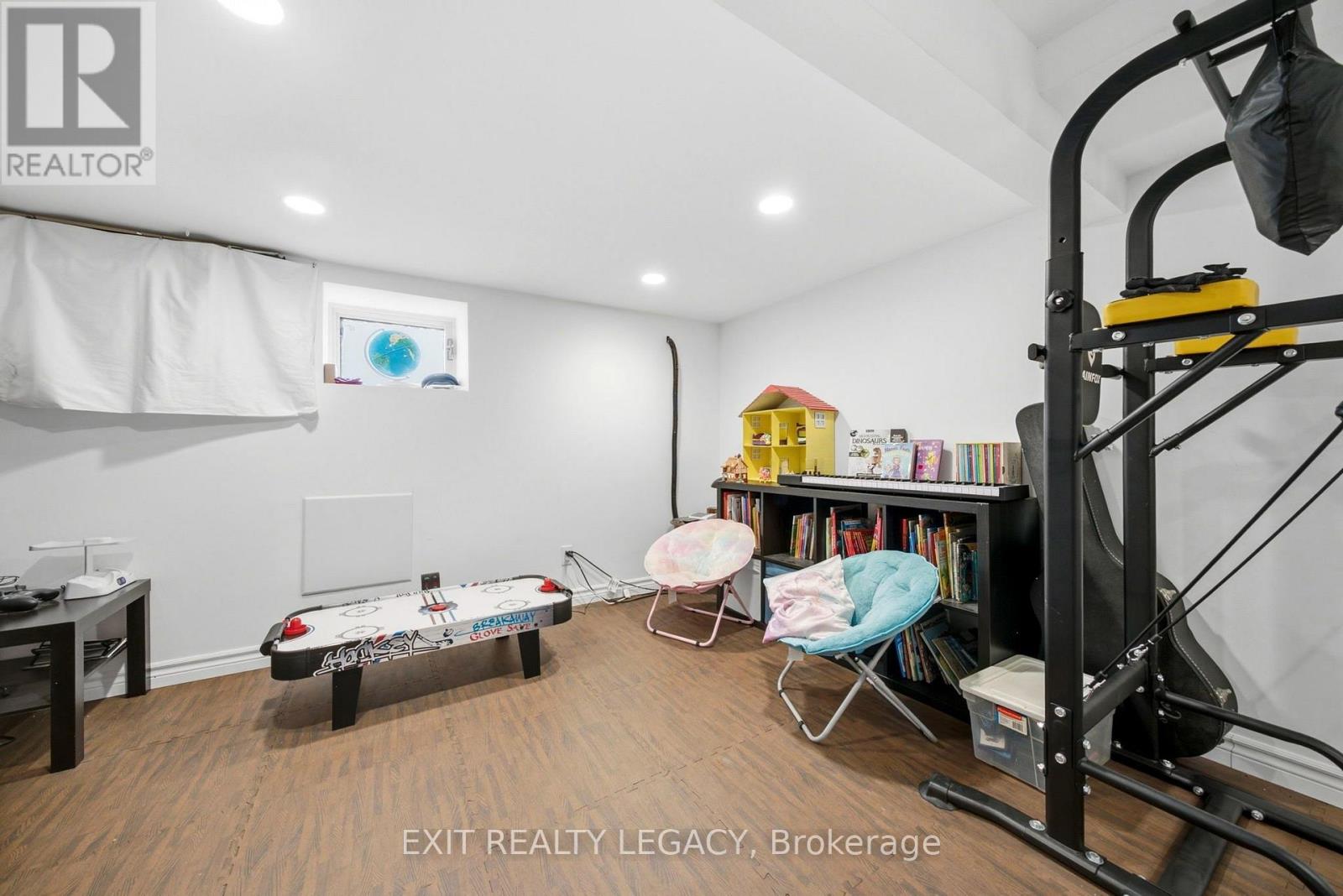 126 Temperance Street Property Photo 28