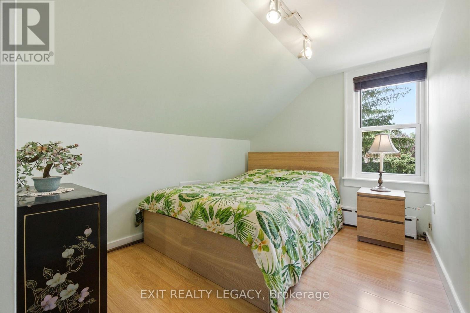 126 Temperance Street Property Photo 42