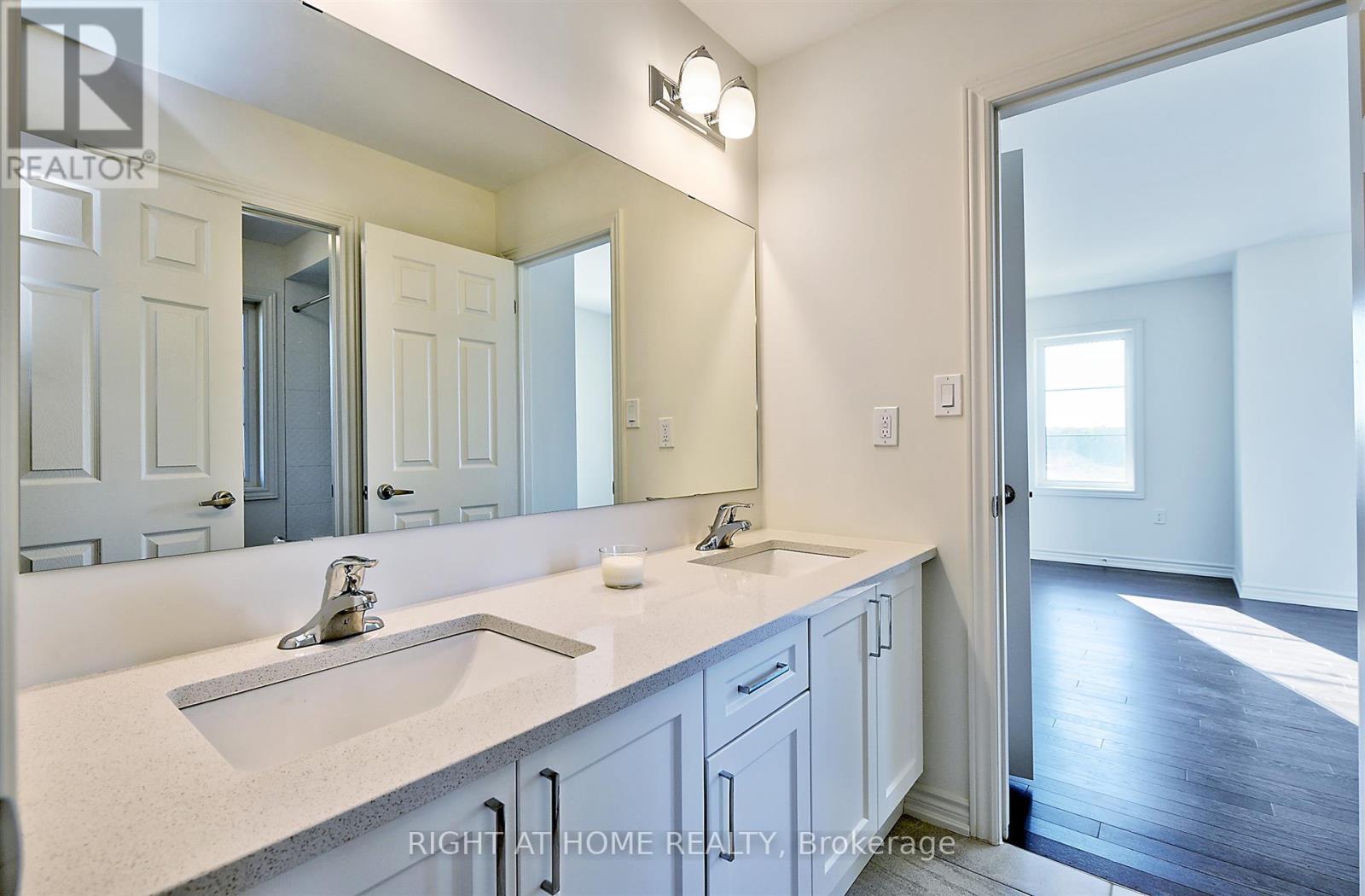 56 Sparrow Way Property Photo 32