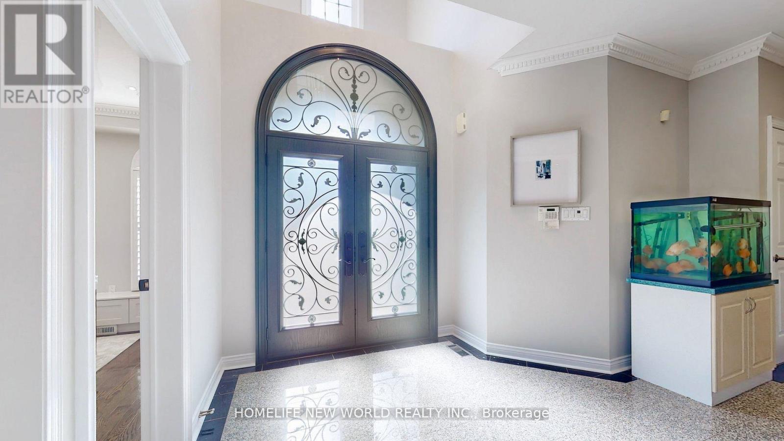 115 Golden Tulip Crescent Property Photo 3