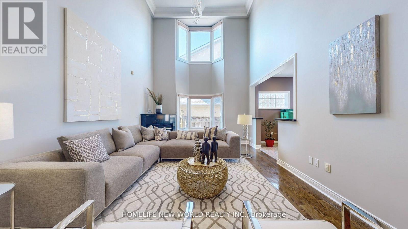 115 Golden Tulip Crescent Property Photo 12