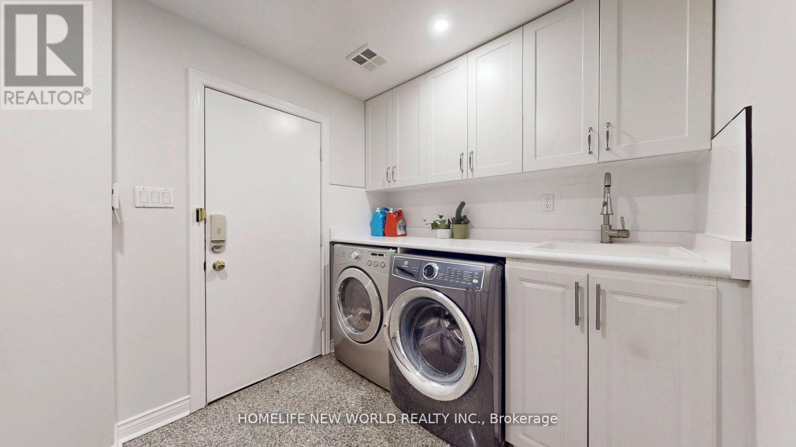 115 Golden Tulip Crescent Property Photo 35
