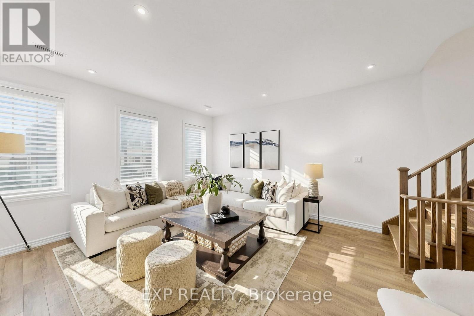 75 Cornell Centre Boulevard Property Photo 5