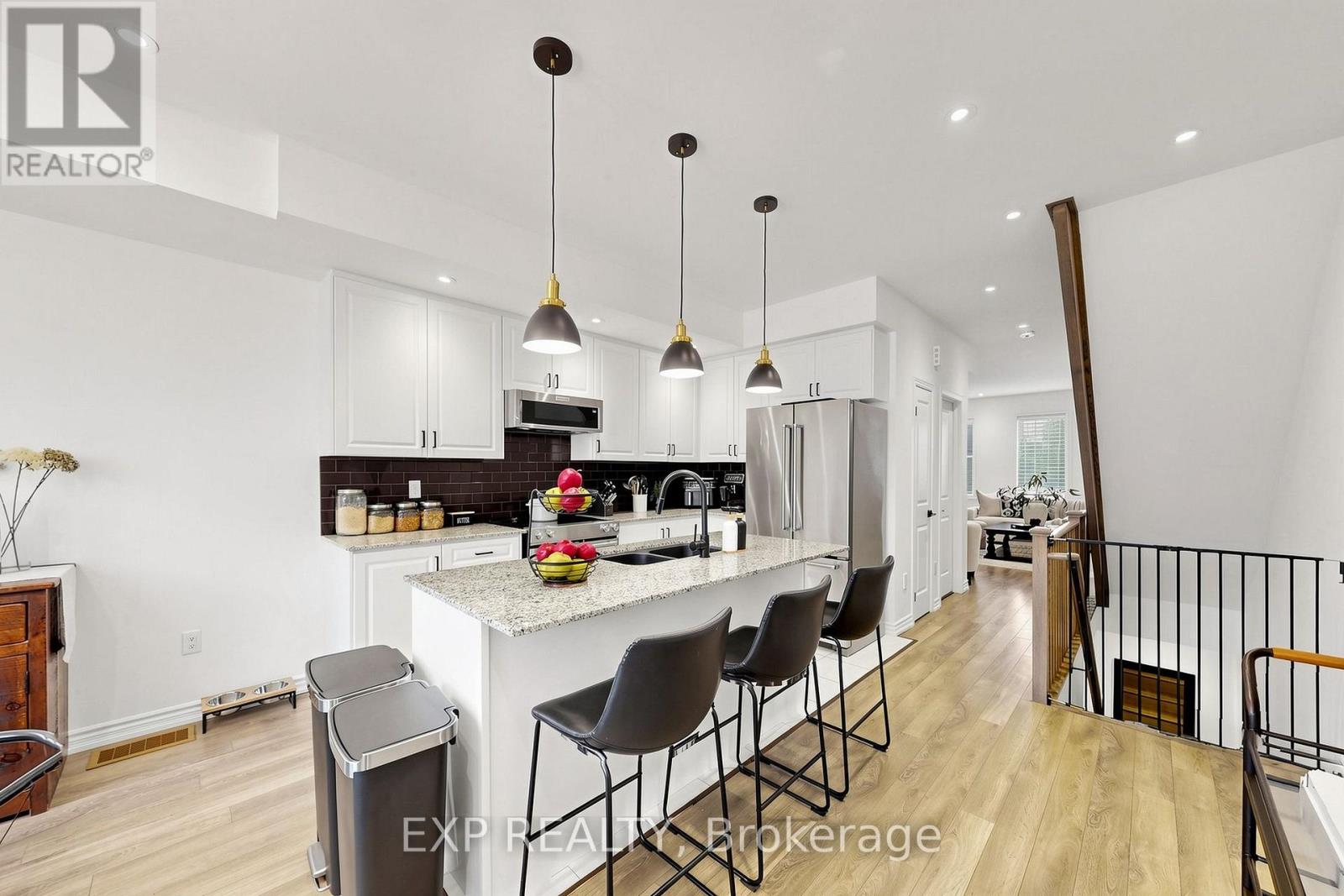75 Cornell Centre Boulevard Property Photo 6