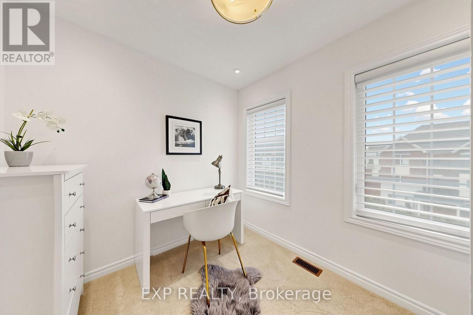 75 Cornell Centre Boulevard Property Photo 15