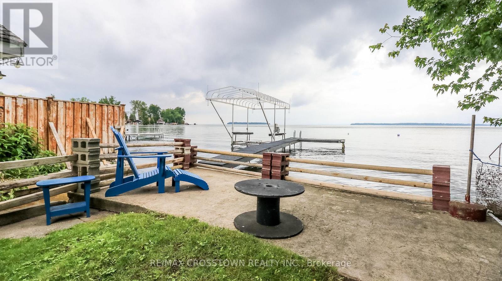 2325 Crystal Beach Road Property Photo 1
