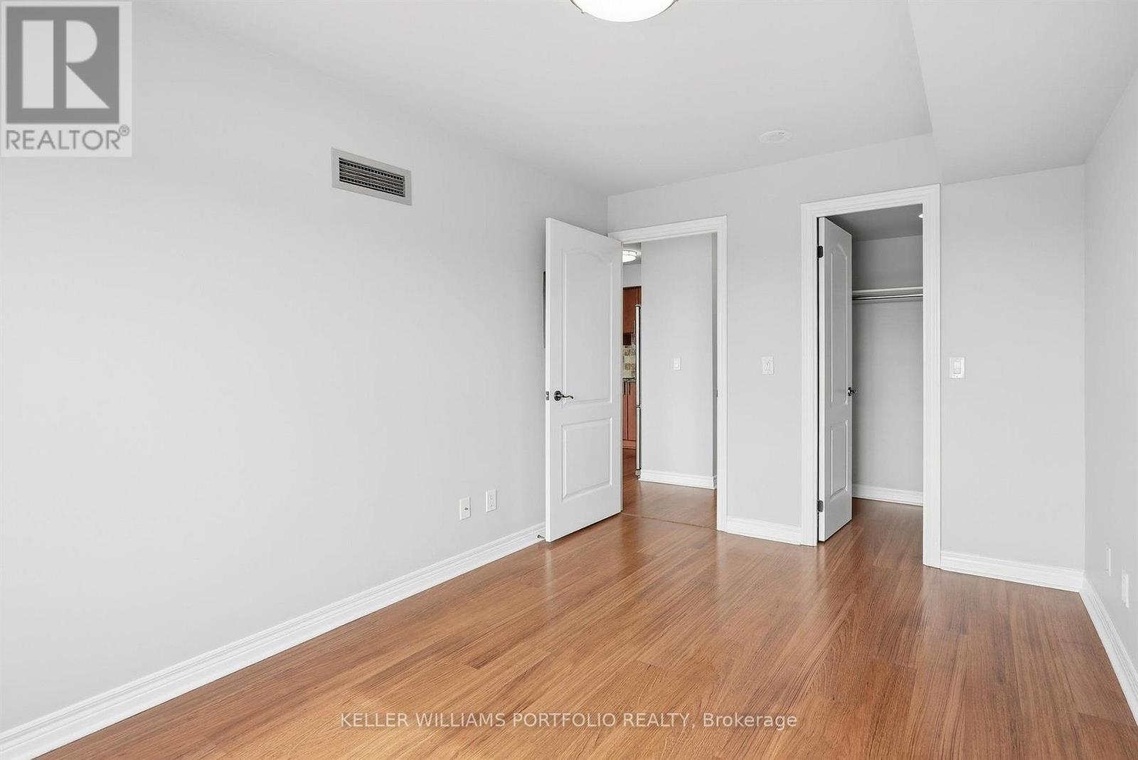 1417 - 15 North Park Road Property Photo 19