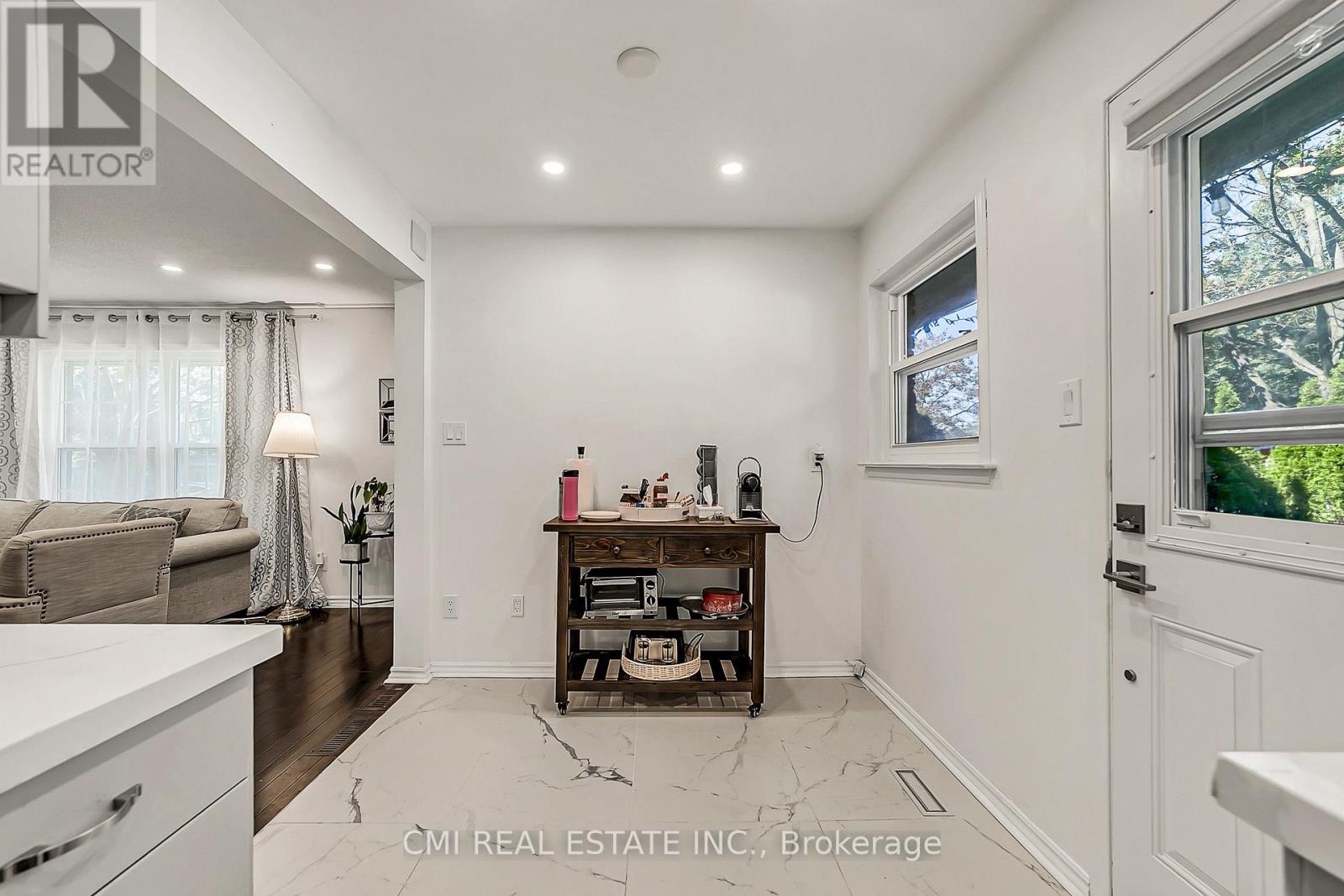 39 Brightway Crescent Property Photo 28