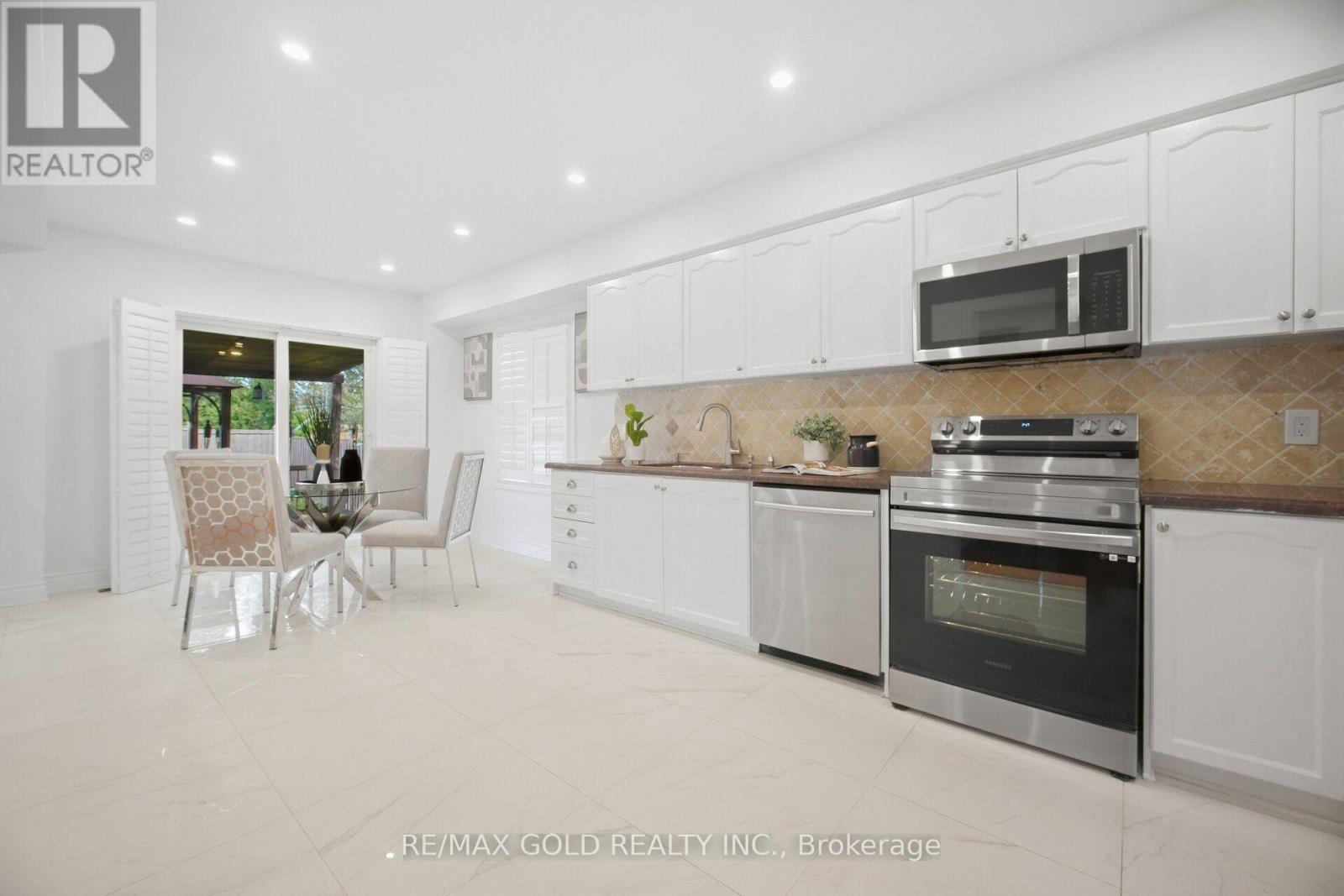 159 Monte Carlo Drive Property Photo 14
