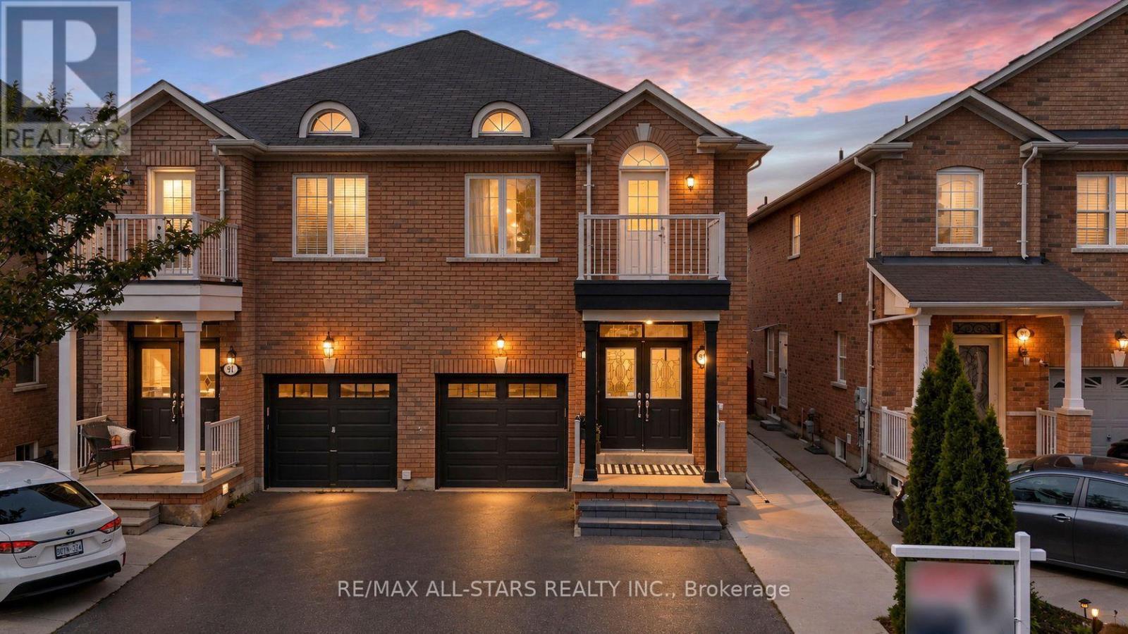 93 ARCO CIRCLE Property Photo 1
