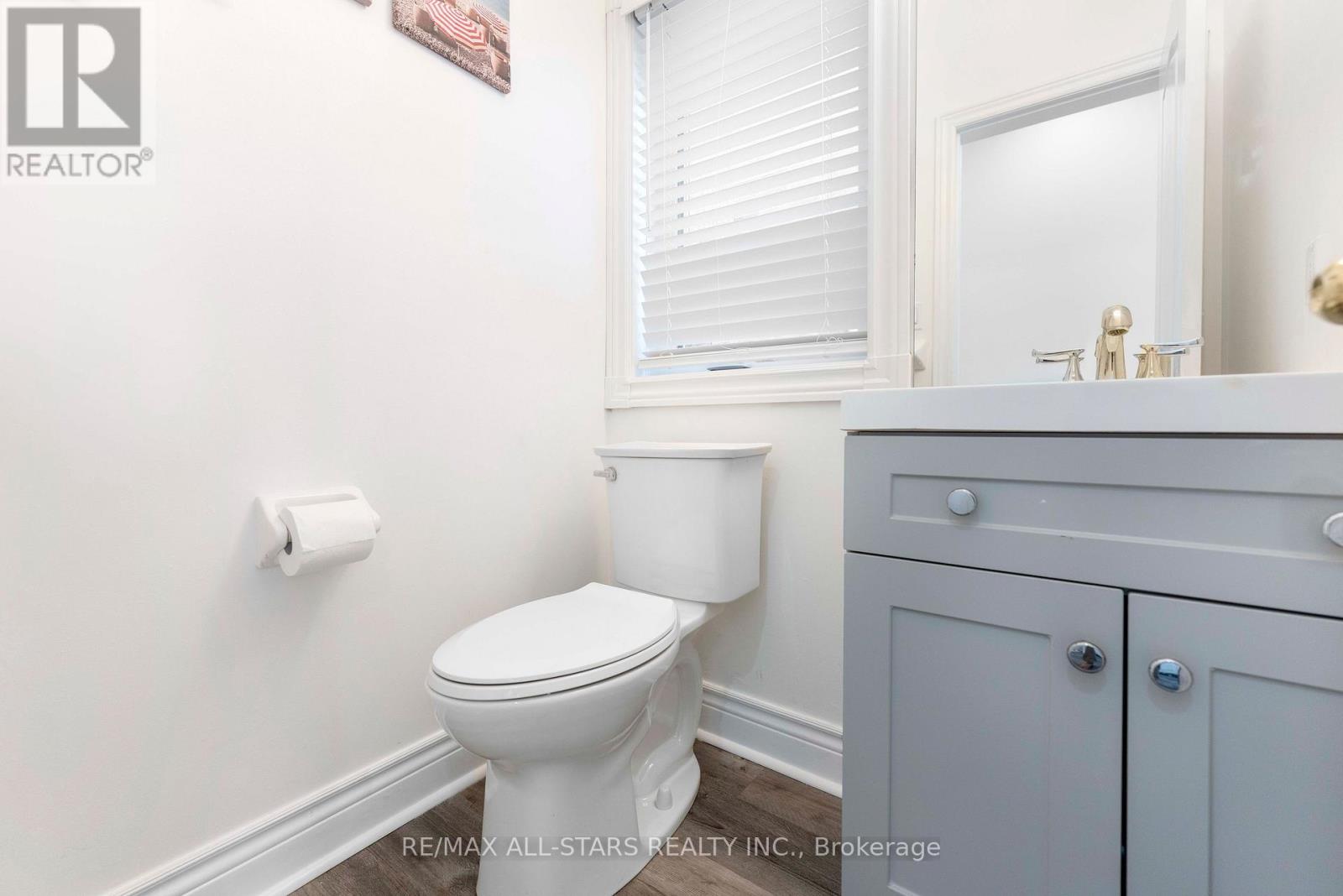 93 Arco Circle Property Photo 34