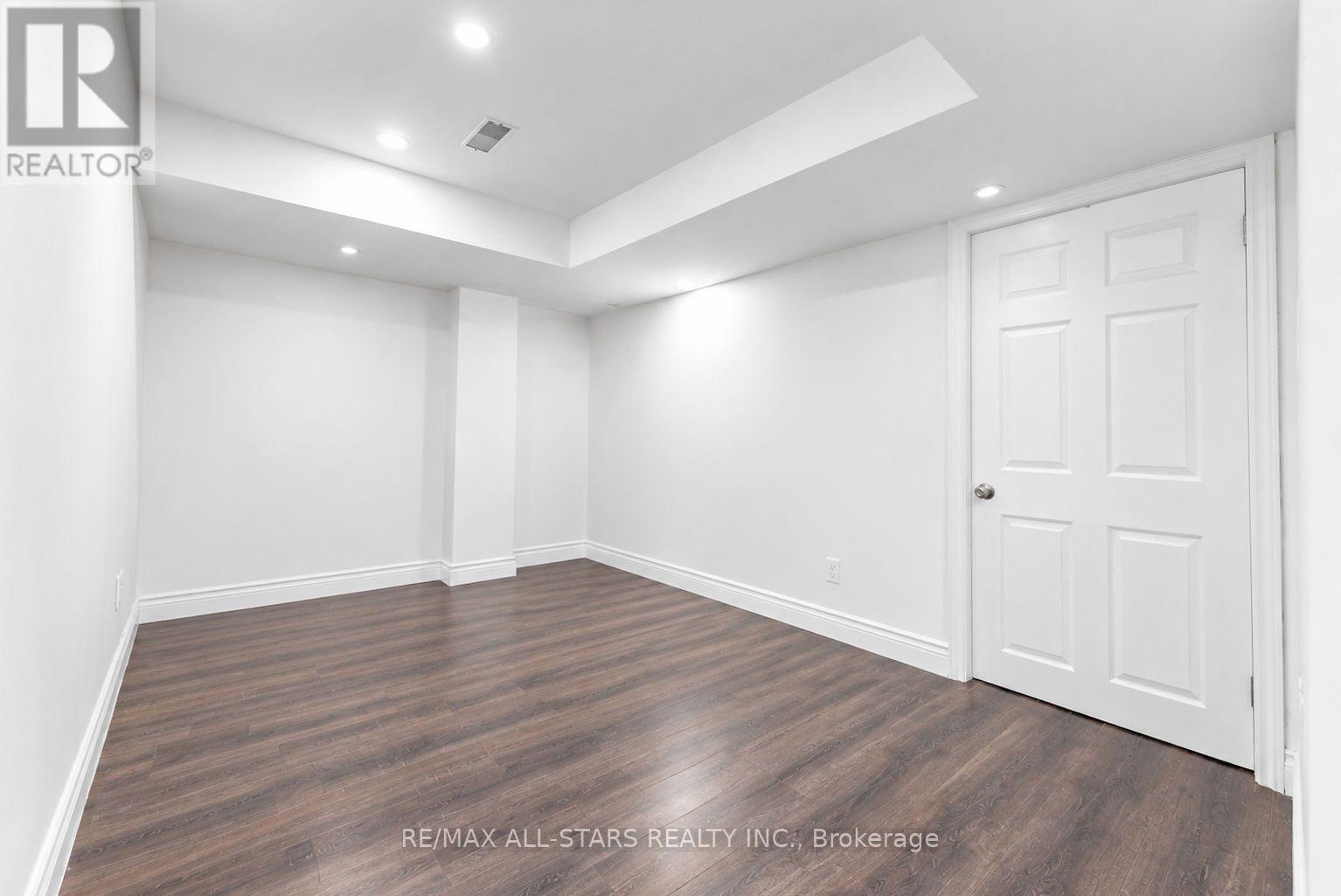 93 Arco Circle Property Photo 40