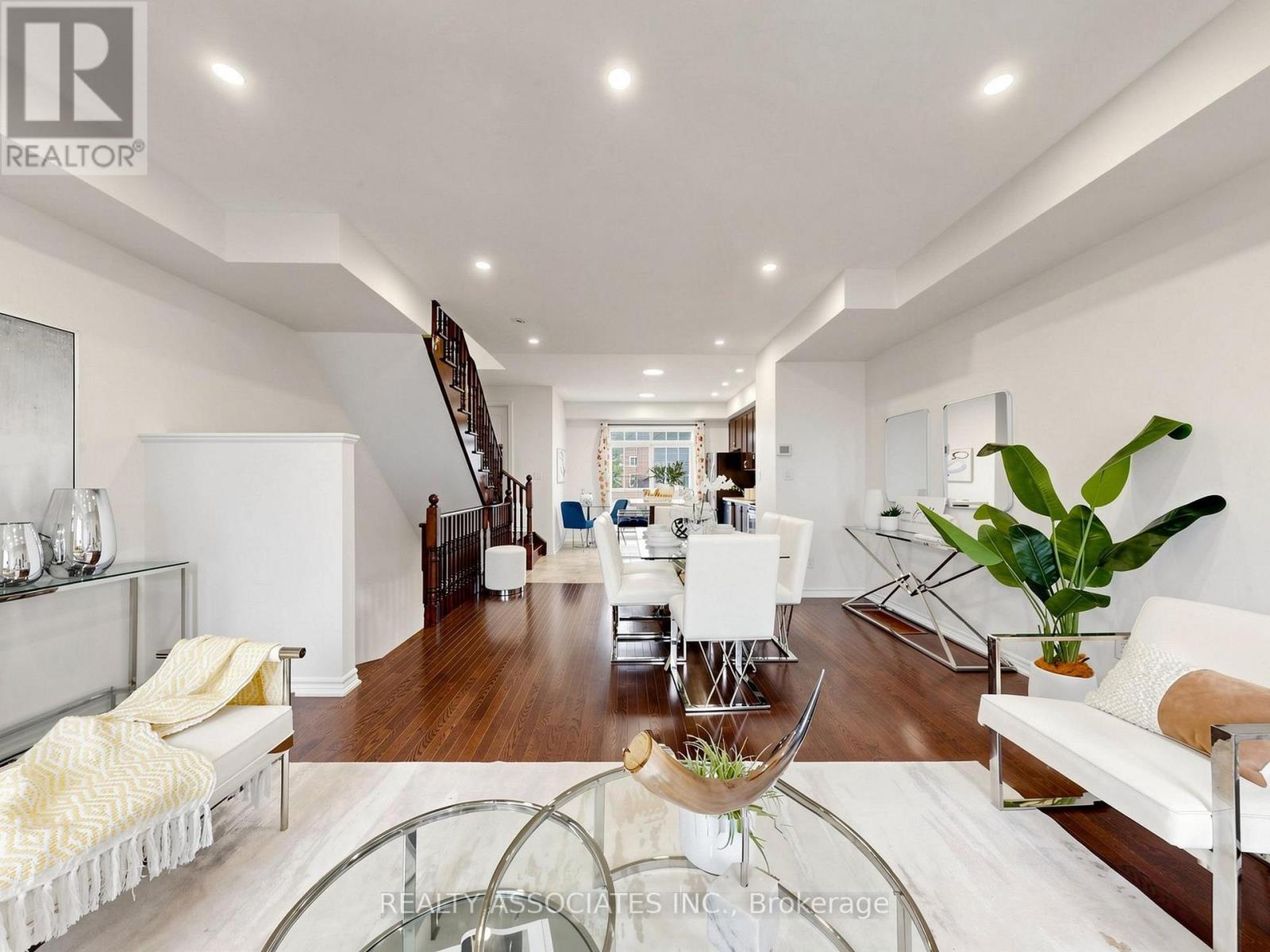 11 Tatra Lane Property Photo 3
