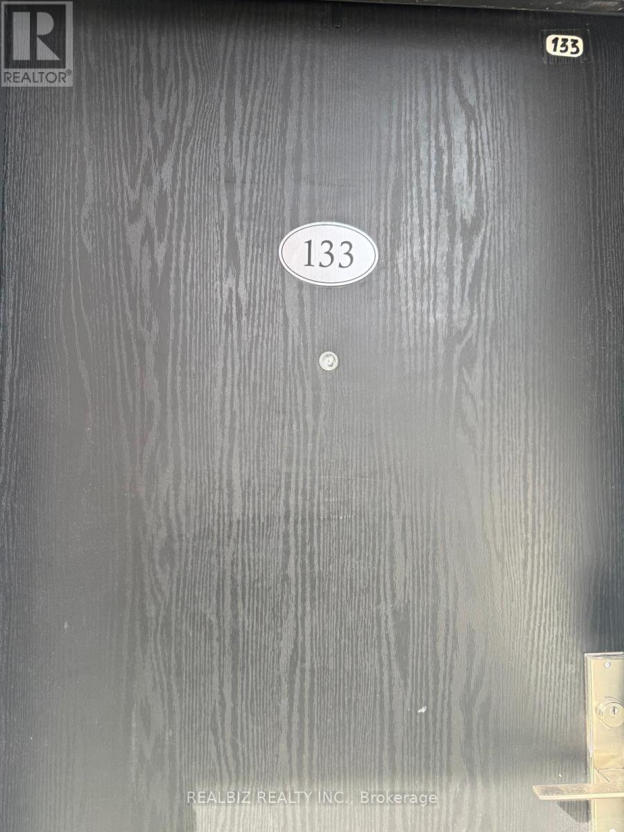 L133 - 9580 ISLINGTON AVENUE Property Photo 1