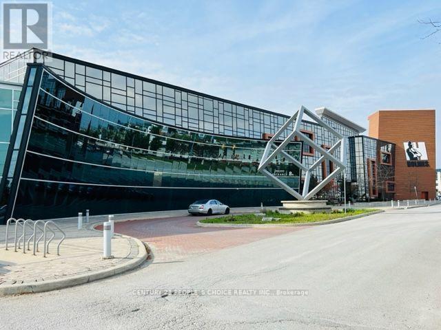40 - 7250 KEELE STREET Property Photo 1