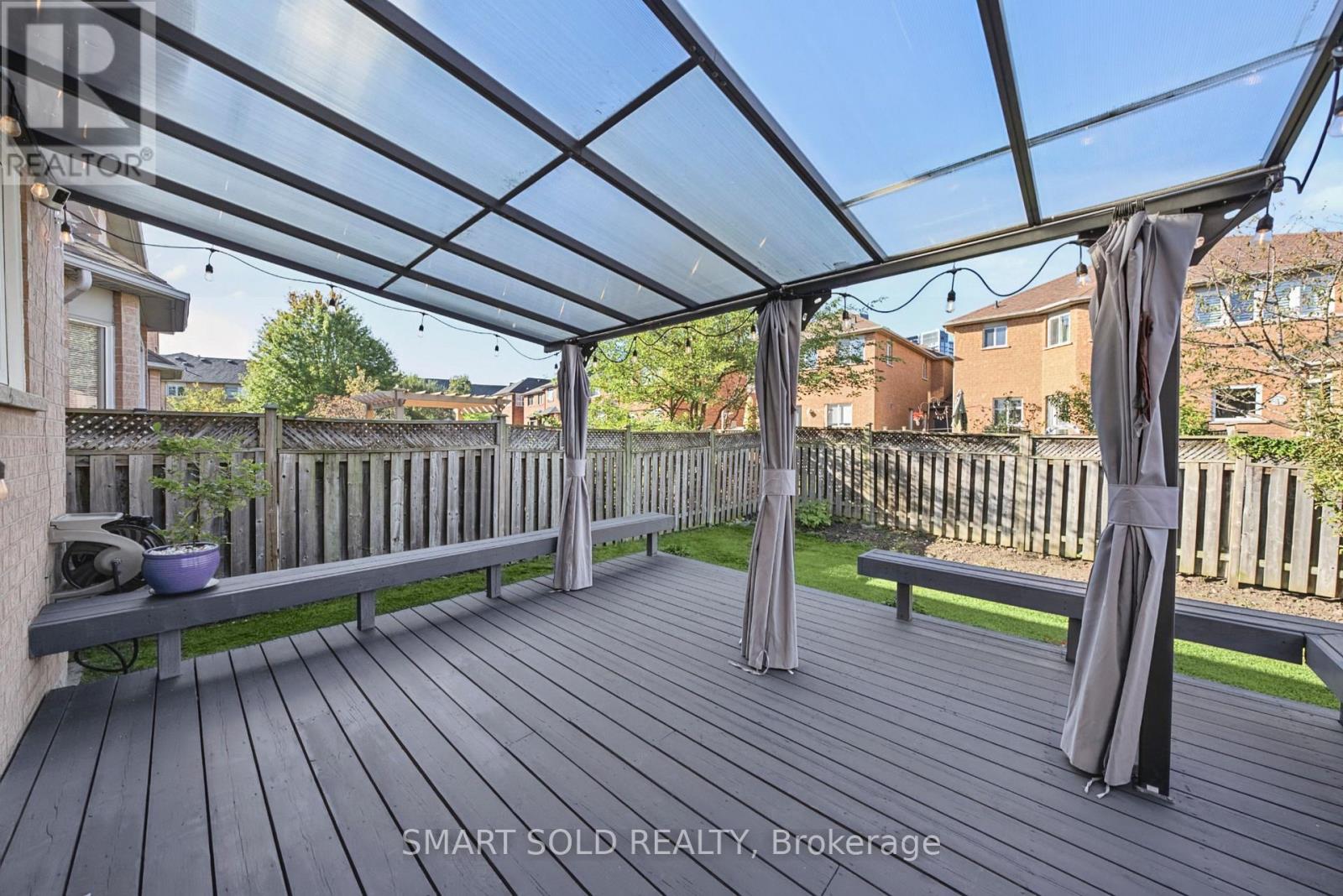 75 Rideau Drive Property Photo 25