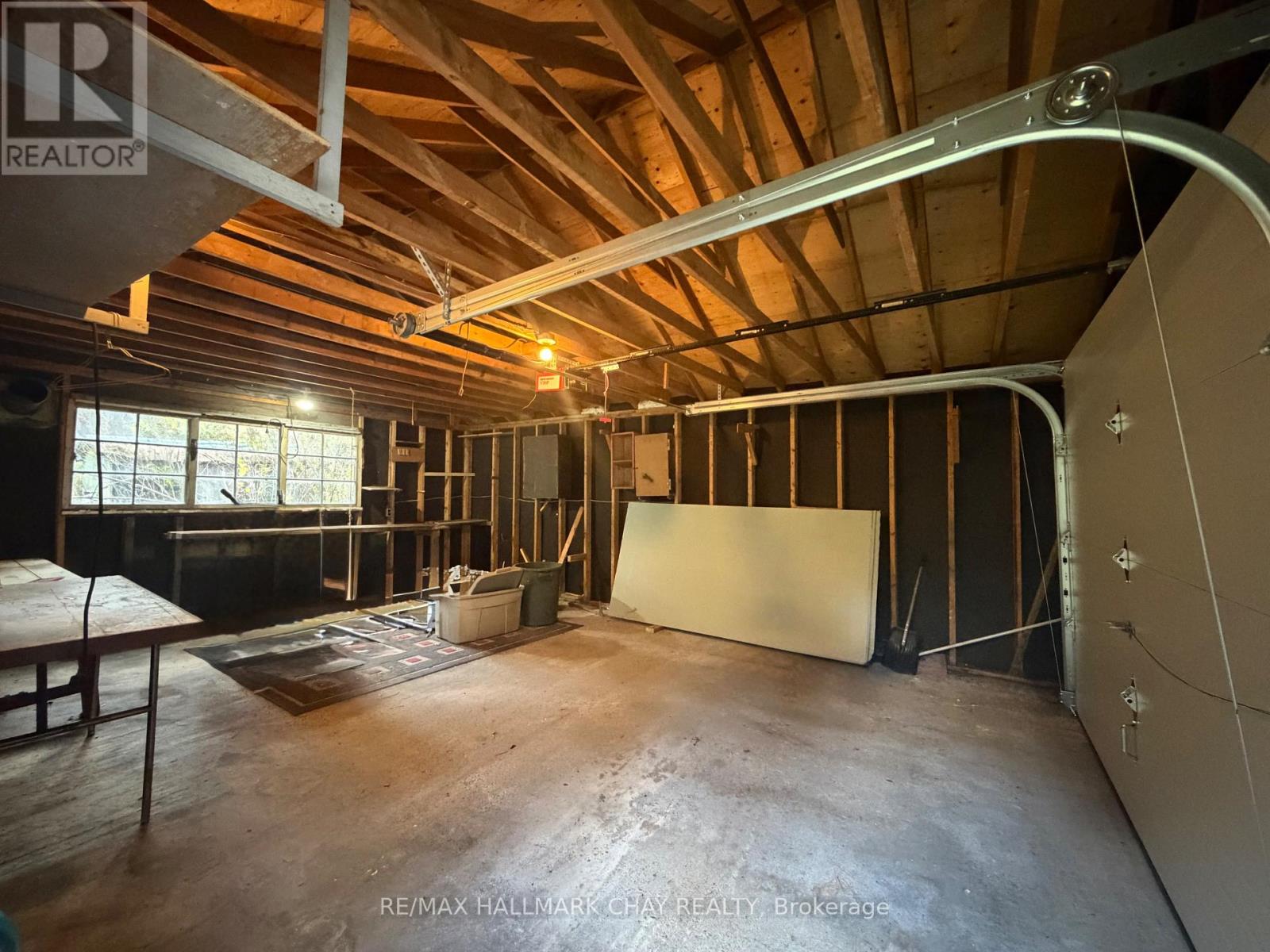 961 7th Line Property Photo 14