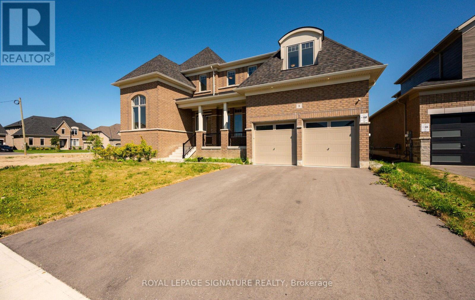 8 Mayflower Gardens Property Photo 2