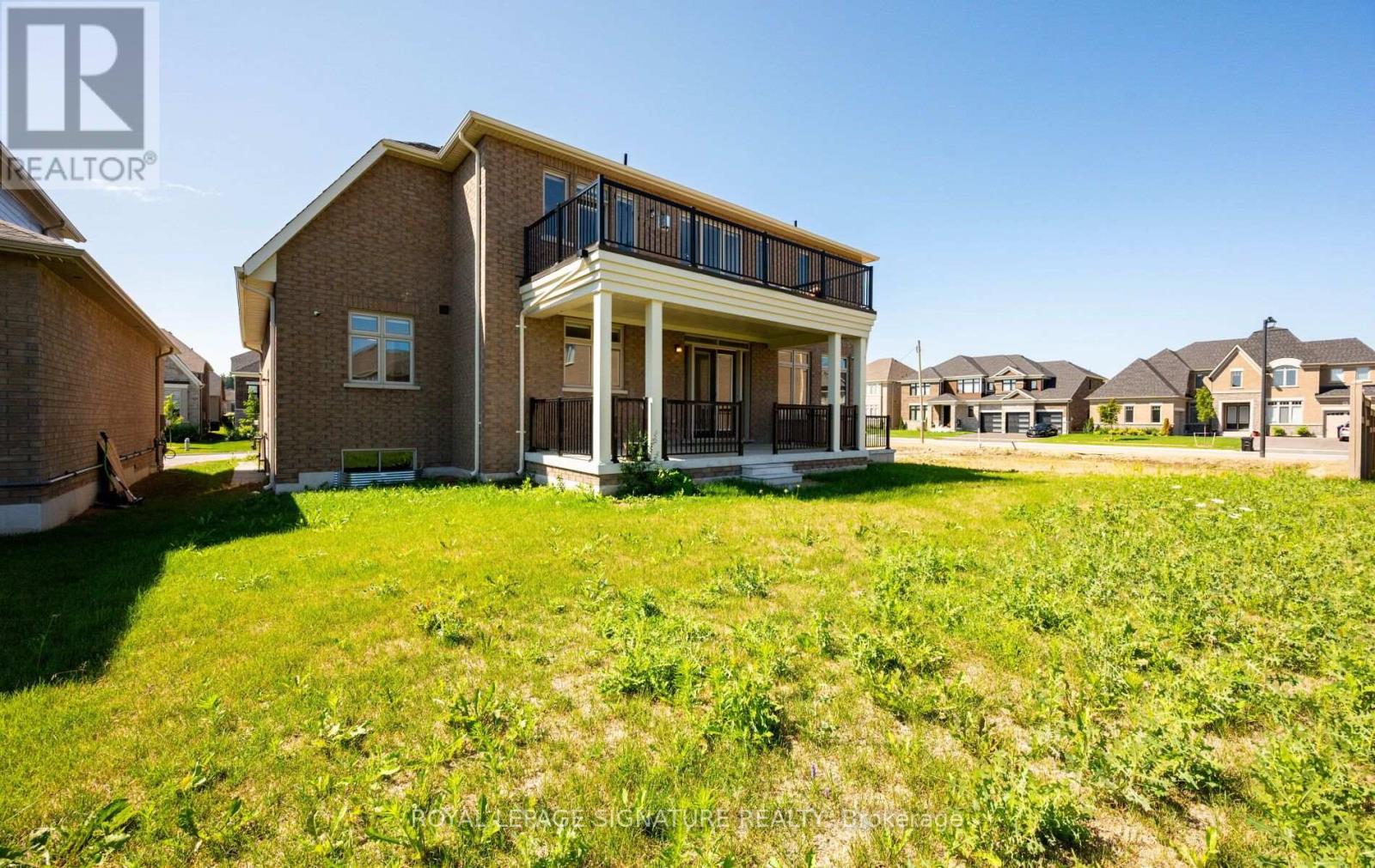 8 Mayflower Gardens Property Photo 45